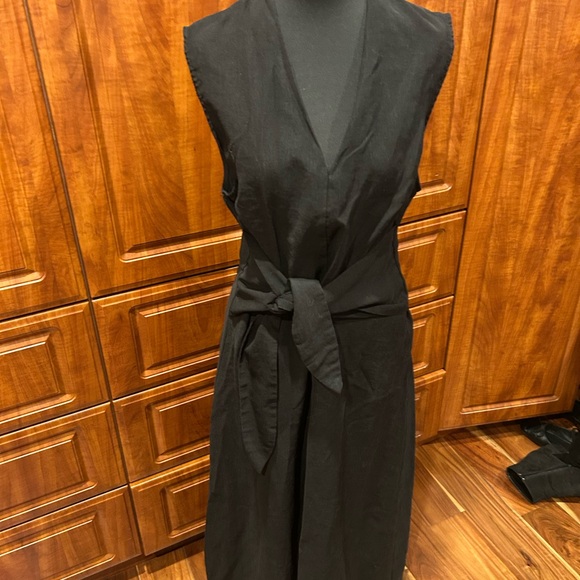 Mango Classic Black Garment - Picture 1 of 5